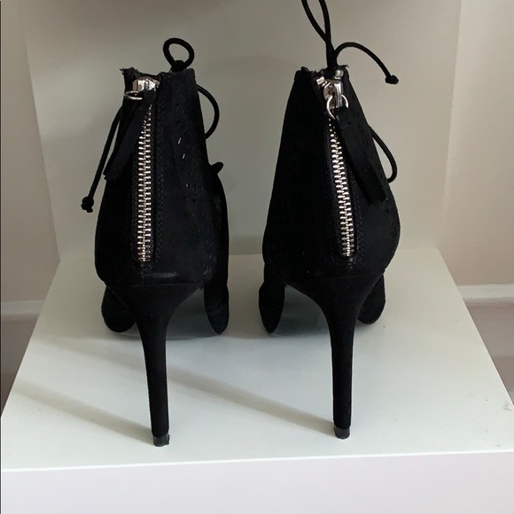 Zara // lace up heels - Picture 4 of 6